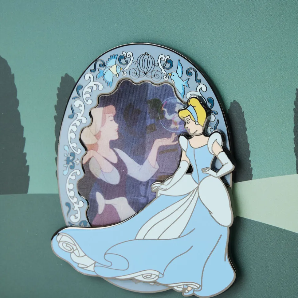 Disney Enamel Pins<Cinderella Princess Series 3" Collector Box Lenticular Pin