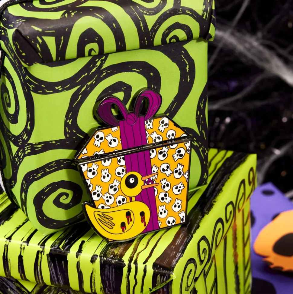 Disney Enamel Pins<Nightmare Before Christmas Scary Teddy Present 3" Collector Box Sliding Pin