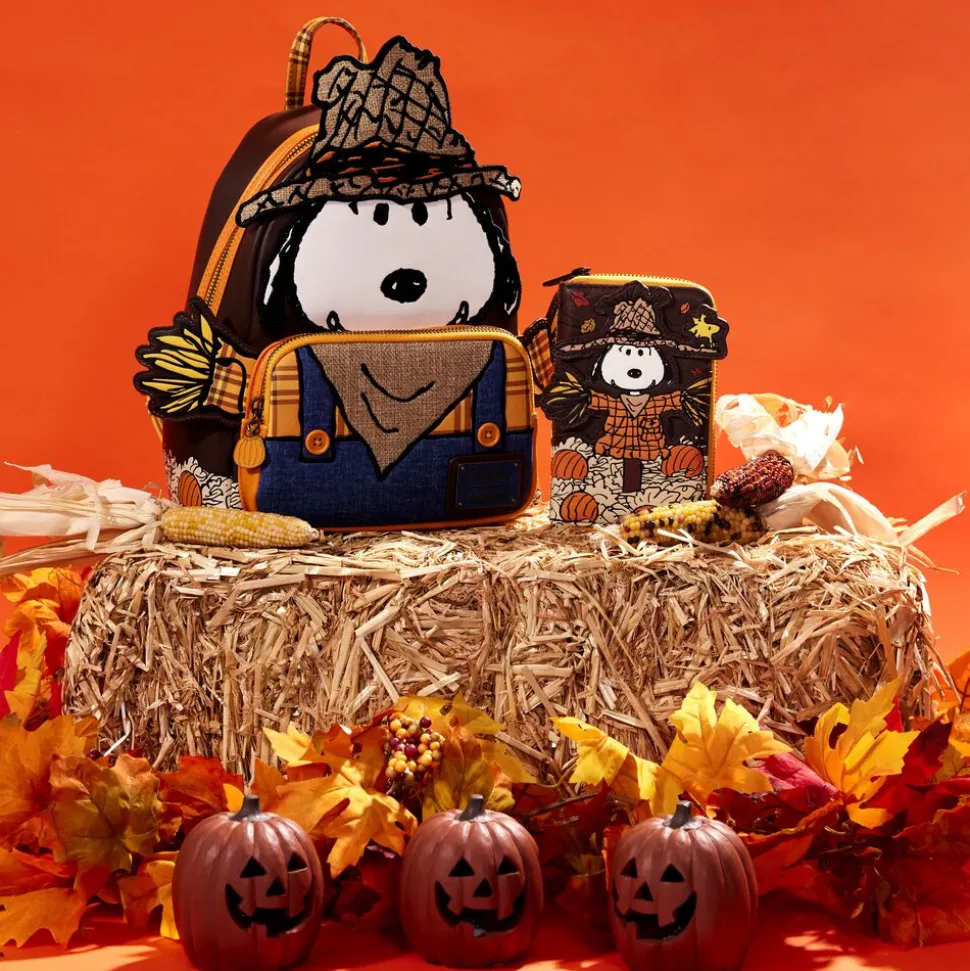 Peanuts Wallets< Snoopy Scarecrow Cosplay Zip Around Wallet